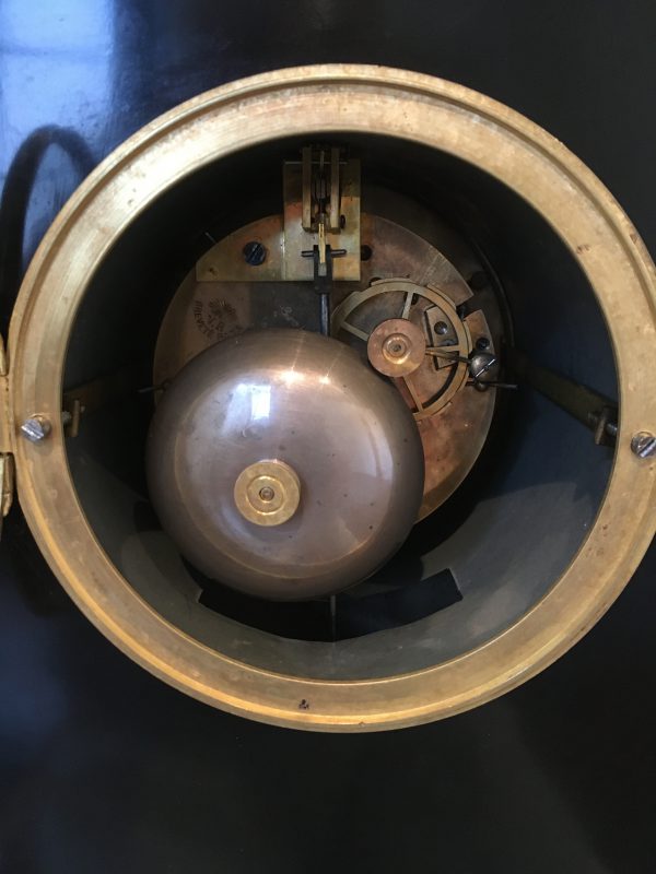 Zwart Marmeren Pendule met zichtbaar anker - Afbeelding 6