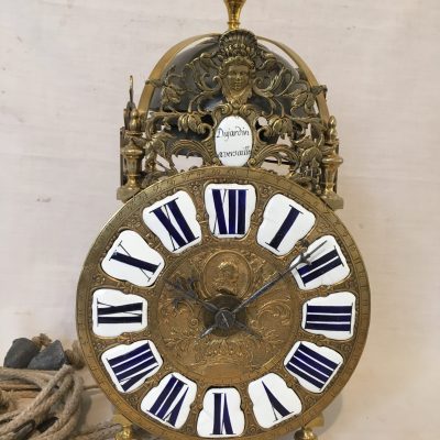 Cartouche Lantaarnklok