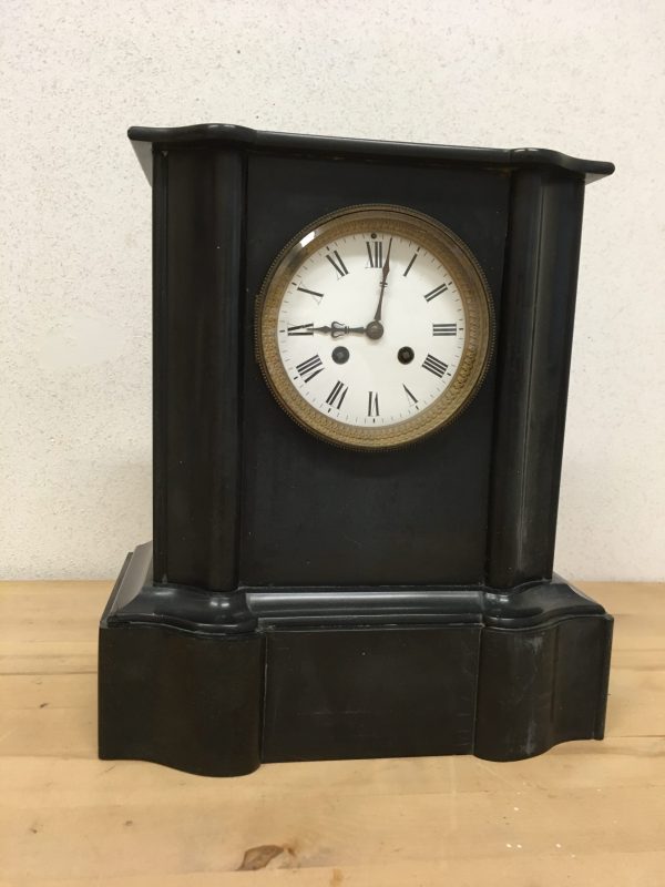 Zwart marmeren pendule